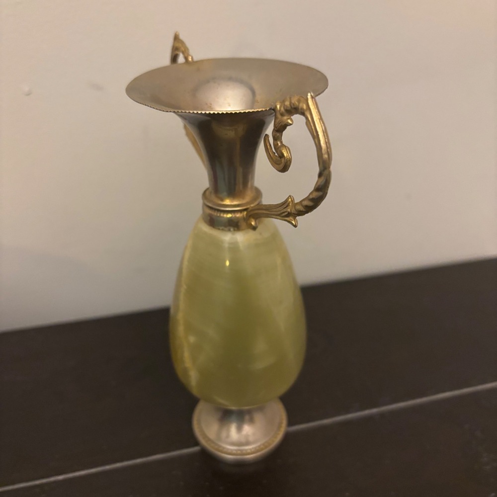 Vintage Onyx Stone Bud Vase | Brass Handles | Pakistan Onyx | Made in Italy - Picture 12 of 12